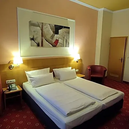Hotel Koenigshof 3*