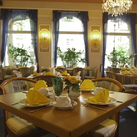Königshof 3* Mainz